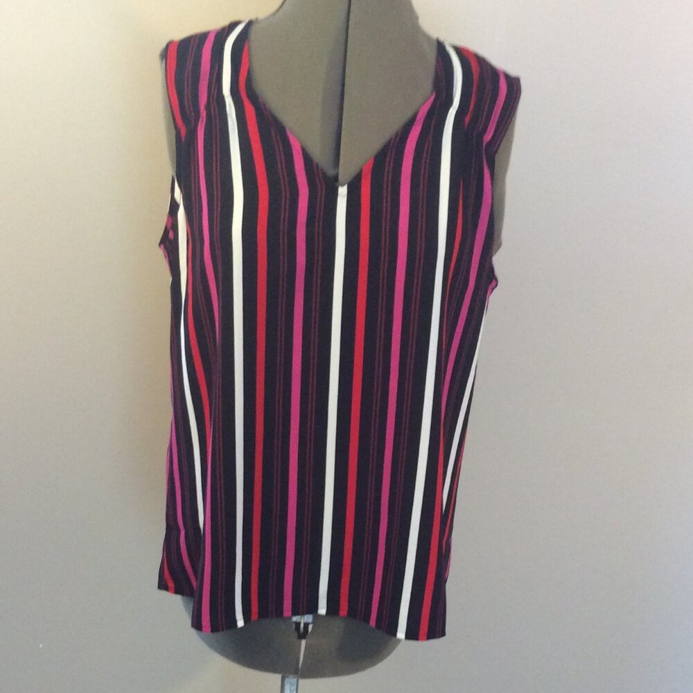 V-neck flowy Vertical Stripe Top